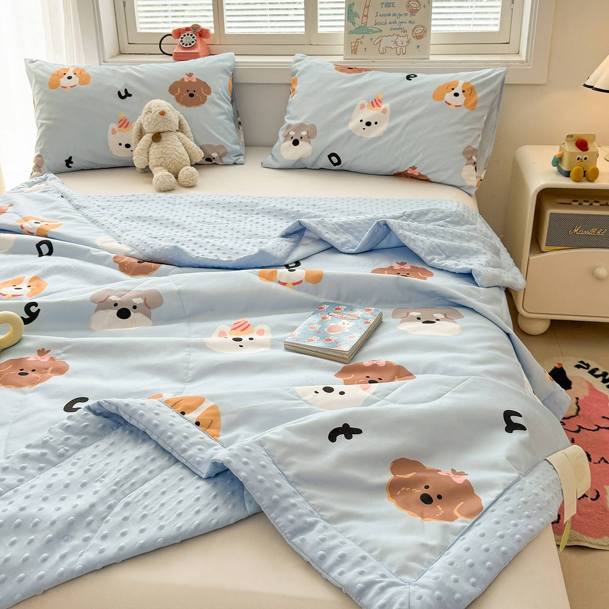 91家纺网 家纺一手货源 找家纺 悦织语 2026新款A类水洗棉双层纱豆豆被大豆夏凉被 汪汪队