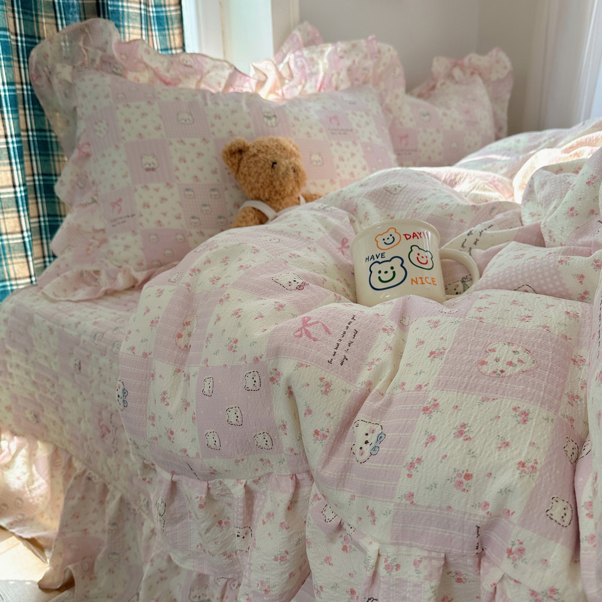 91家纺网 家纺一手货源 找家纺 （总）摩妮卡 2026春夏新款韩版花边水洗棉泡泡纱床盖四件套