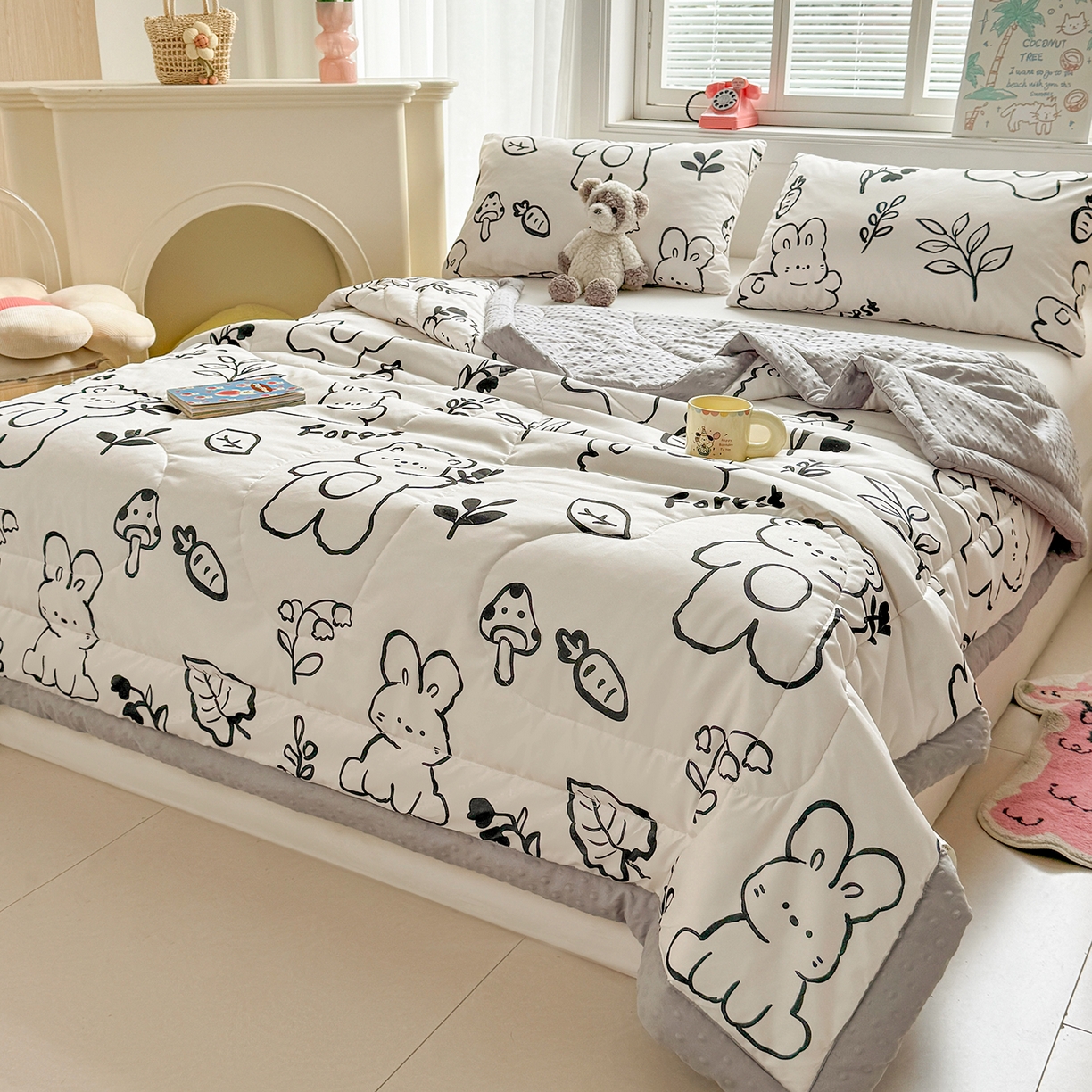 91家纺网 家纺一手货源 找家纺 悦织语 2026新款A类水洗棉双层纱豆豆被大豆夏凉被 线条兔