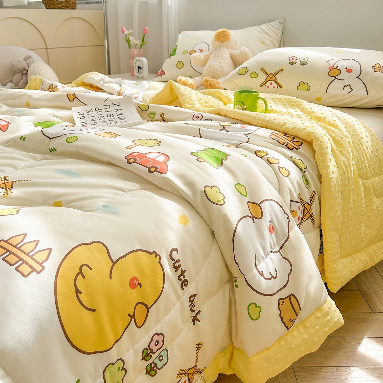 91家纺网 家纺一手货源 找家纺 悦织语 2026新款A类水洗棉双层纱豆豆被大豆夏凉被 可爱鸭