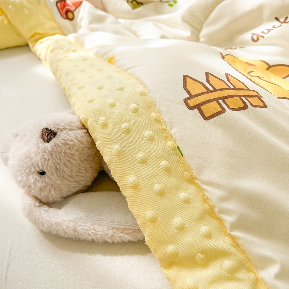 91家纺网 家纺一手货源 找家纺 悦织语 2026新款A类水洗棉双层纱豆豆被大豆夏凉被 可爱鸭