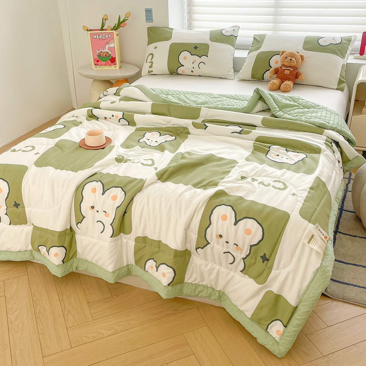 91家纺网 家纺一手货源 找家纺 悦织语 2026新款A类水洗棉双层纱豆豆被大豆夏凉被 格子兔