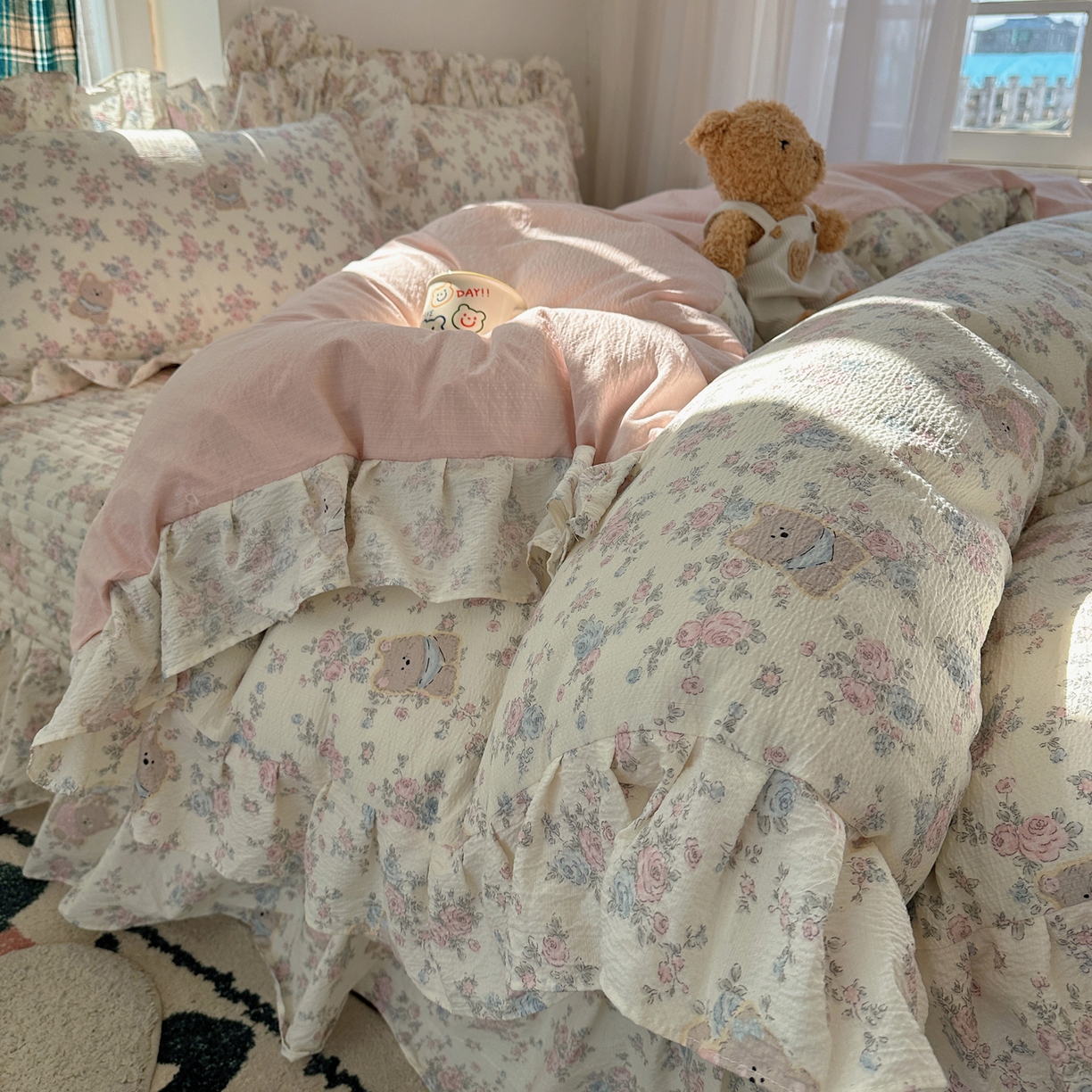 91家纺网 家纺一手货源 找家纺 （总）摩妮卡 2026春夏新款韩版花边水洗棉泡泡纱床盖四件套