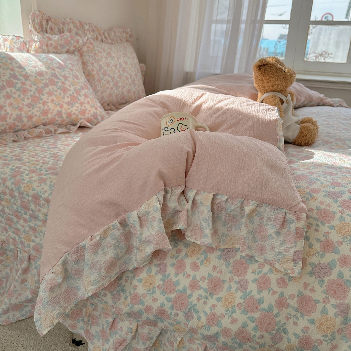 91家纺网 家纺一手货源 找家纺 摩妮卡 2026春夏新款韩版花边水洗棉泡泡纱床盖四件套 星月软糖