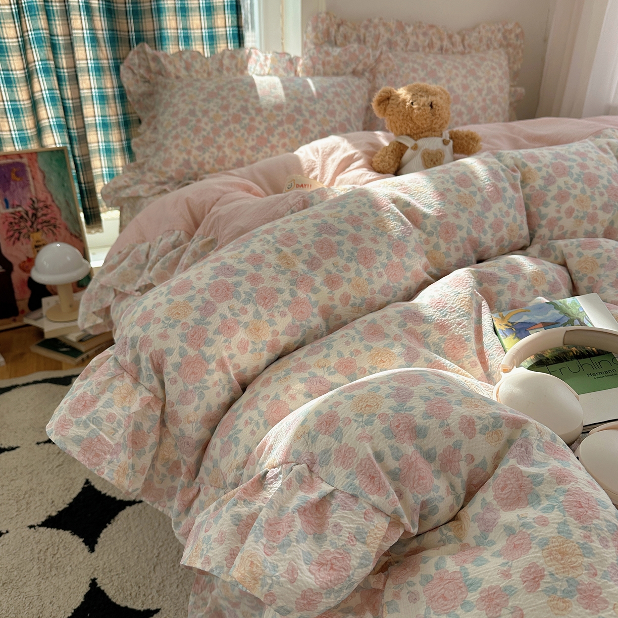 91家纺网 家纺一手货源 找家纺 摩妮卡 2026春夏新款韩版花边水洗棉泡泡纱床盖四件套 星月软糖