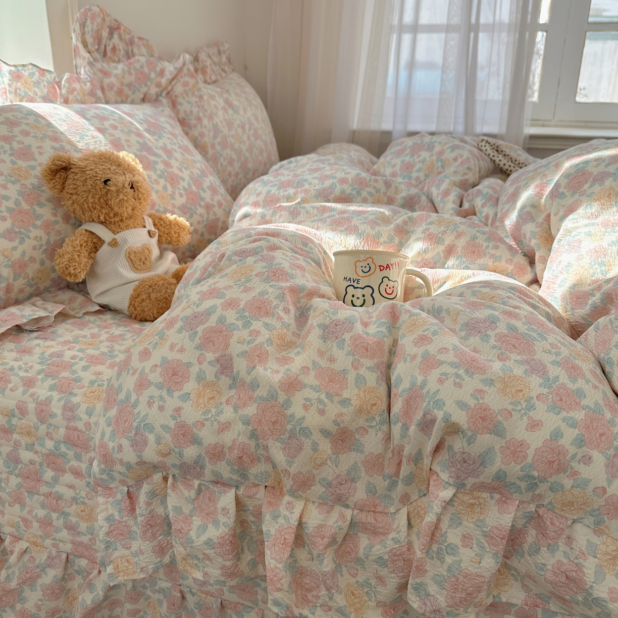 91家纺网 家纺一手货源 找家纺 摩妮卡 2026春夏新款韩版花边水洗棉泡泡纱床盖四件套 星月软糖