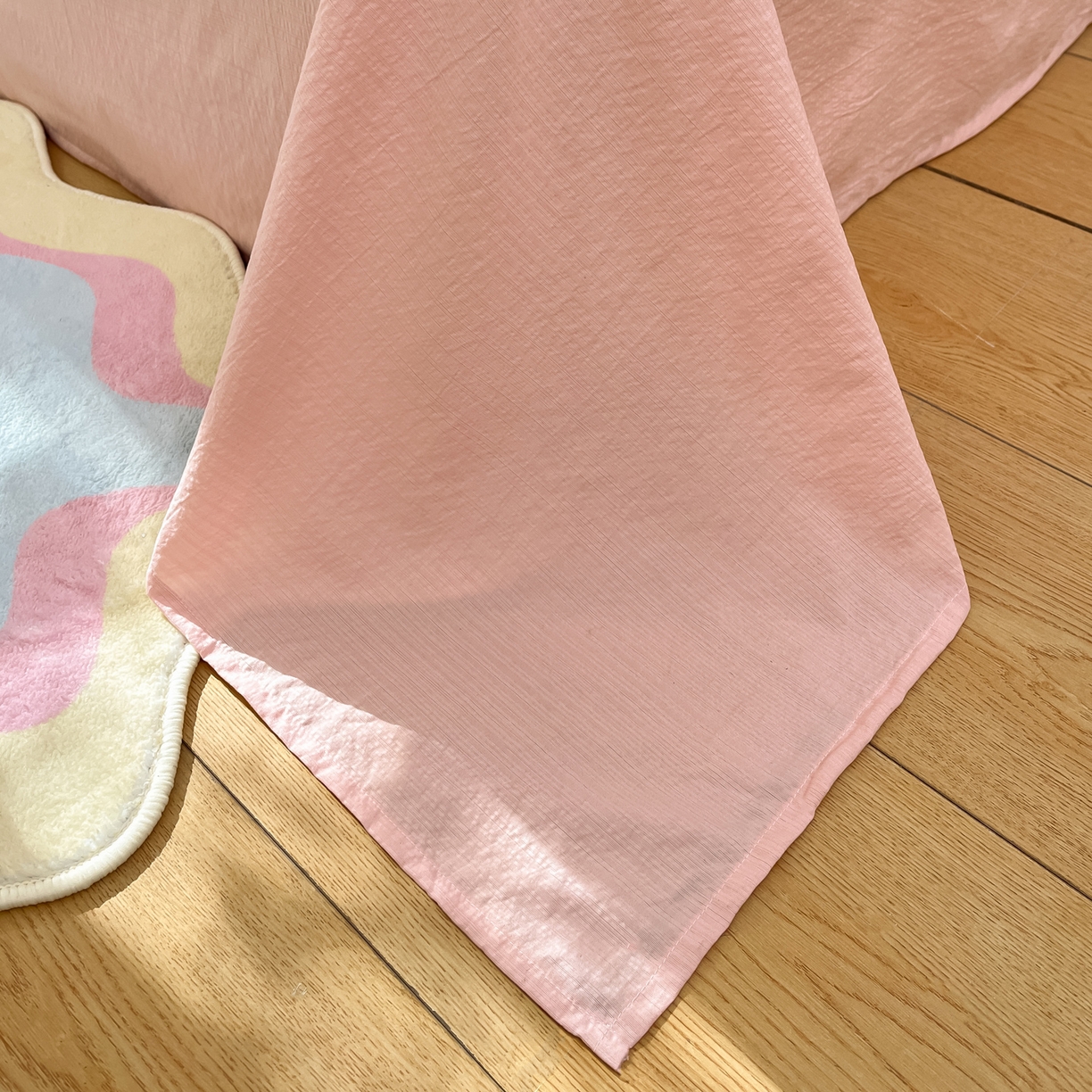 91家纺网 家纺一手货源 找家纺 摩妮卡 2026春夏新款韩版花边水洗棉泡泡纱床盖四件套 星月软糖