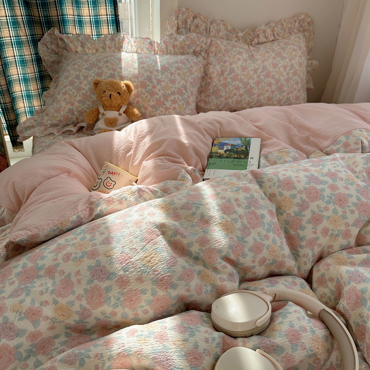 91家纺网 家纺一手货源 找家纺 摩妮卡 2026春夏新款韩版花边水洗棉泡泡纱床盖四件套 星月软糖