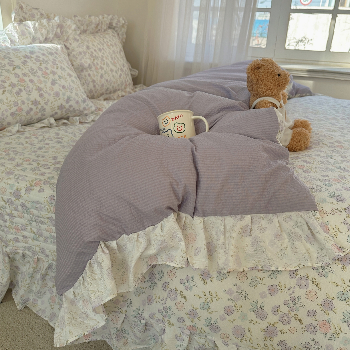 91家纺网 家纺一手货源 找家纺 摩妮卡 2026春夏新款韩版花边水洗棉泡泡纱床盖四件套 爱丽丝花园