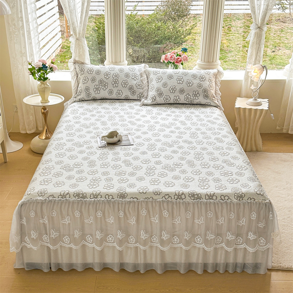 91家纺网 家纺一手货源 找家纺 恒爱家纺 2026新款A类凉感冰豆豆床裙席三件套 风花雪月-灰