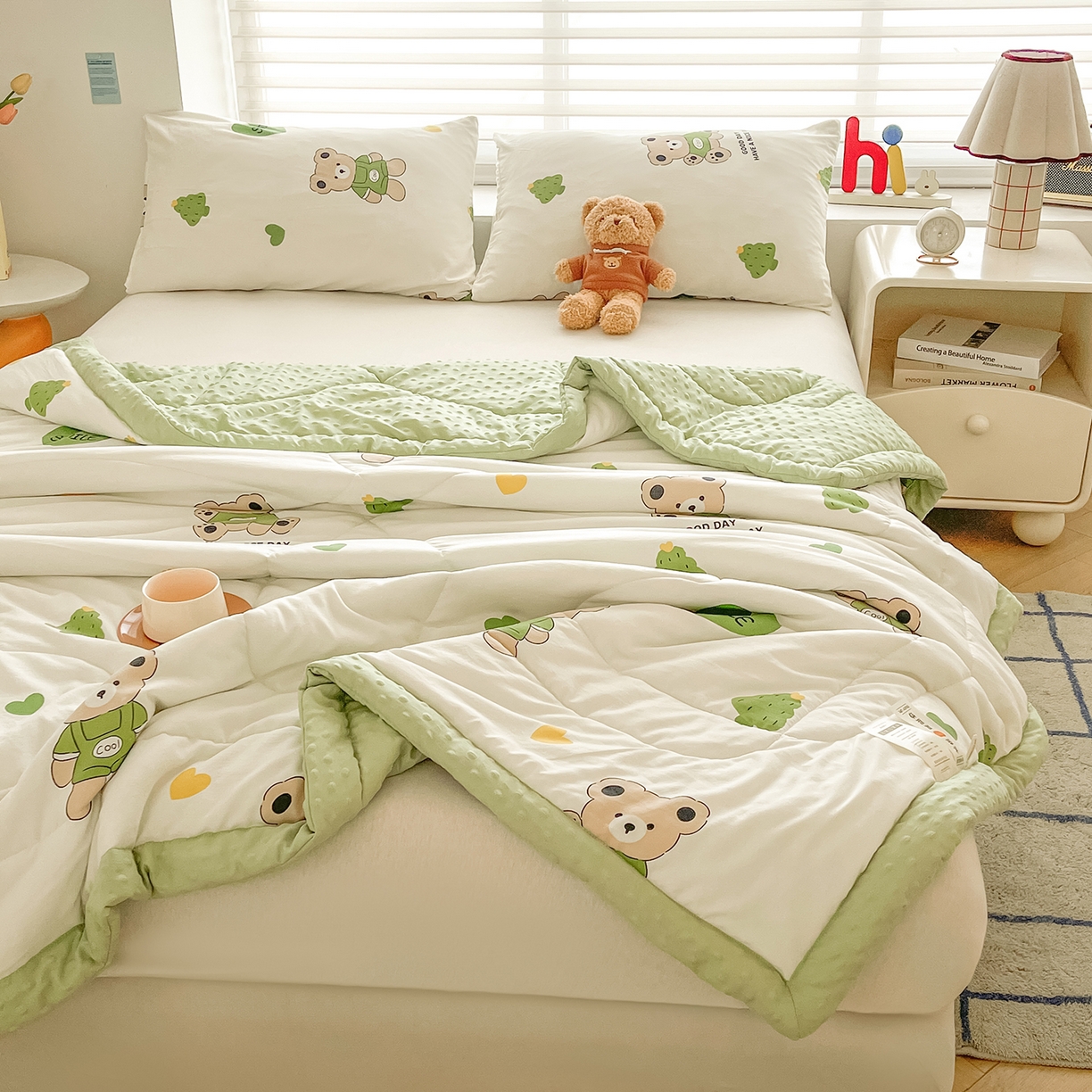 91家纺网 家纺一手货源 找家纺 悦织语 2026新款A类水洗棉双层纱豆豆被大豆夏凉被 米洛熊