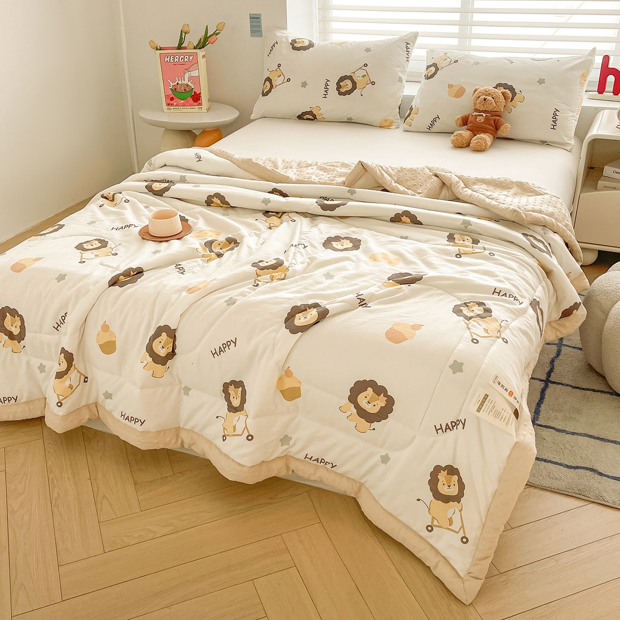 91家纺网 家纺一手货源 找家纺 悦织语 2026新款A类水洗棉双层纱豆豆被大豆夏凉被 狮子王