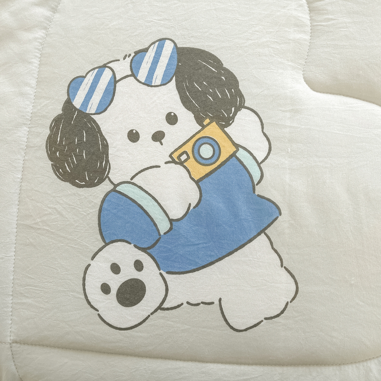 91家纺网 家纺一手货源 找家纺 悦织语 2026新款A类水洗棉双层纱豆豆被大豆夏凉被 帅气小狗