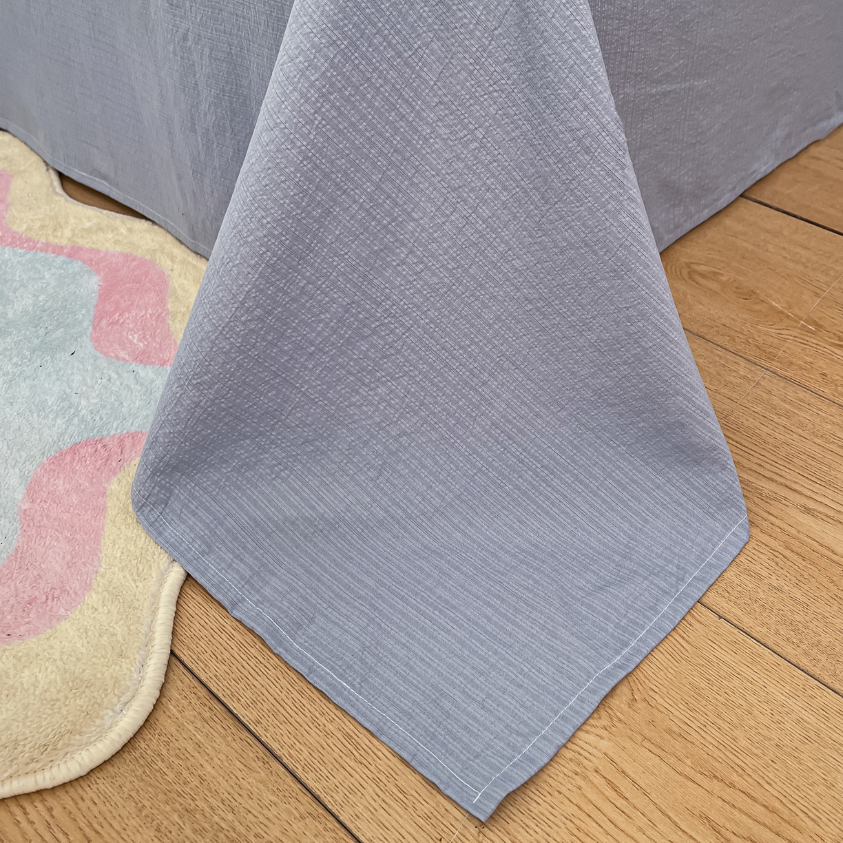 91家纺网 家纺一手货源 找家纺 摩妮卡 2026春夏新款韩版花边水洗棉泡泡纱床盖四件套 幸福加马