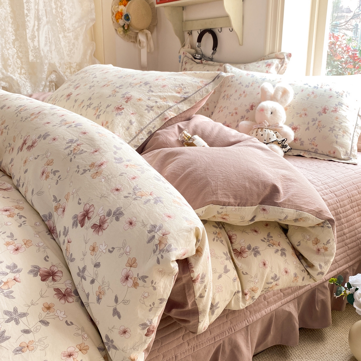 91家纺网 家纺一手货源 找家纺 富之航家纺 2026新款小清新床盖四件套 复古花影