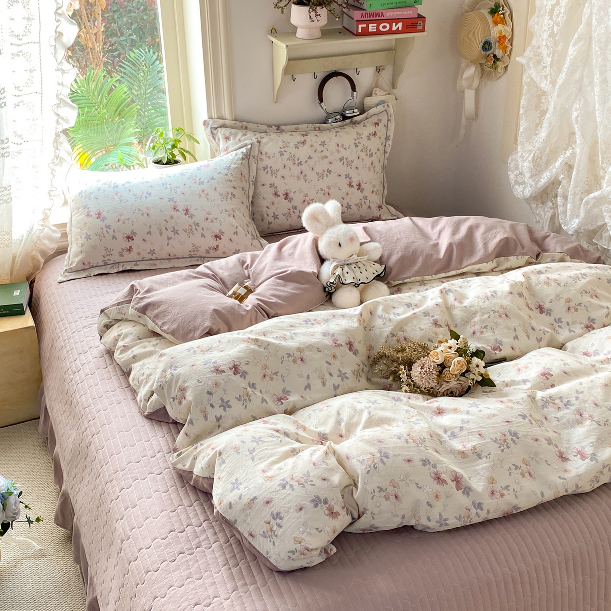 91家纺网 家纺一手货源 找家纺 富之航家纺 2026新款小清新床盖四件套 复古花影