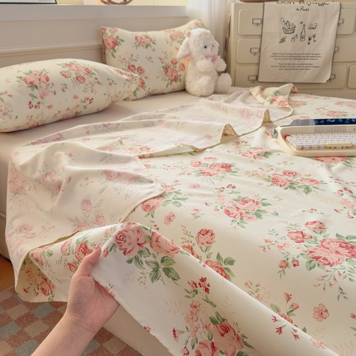 91家纺网 家纺一手货源 找家纺 爱彼家纺 2026新款细沙卡通原棉老粗布床单凉席床单三件套-新升级细沙 粉玫密语