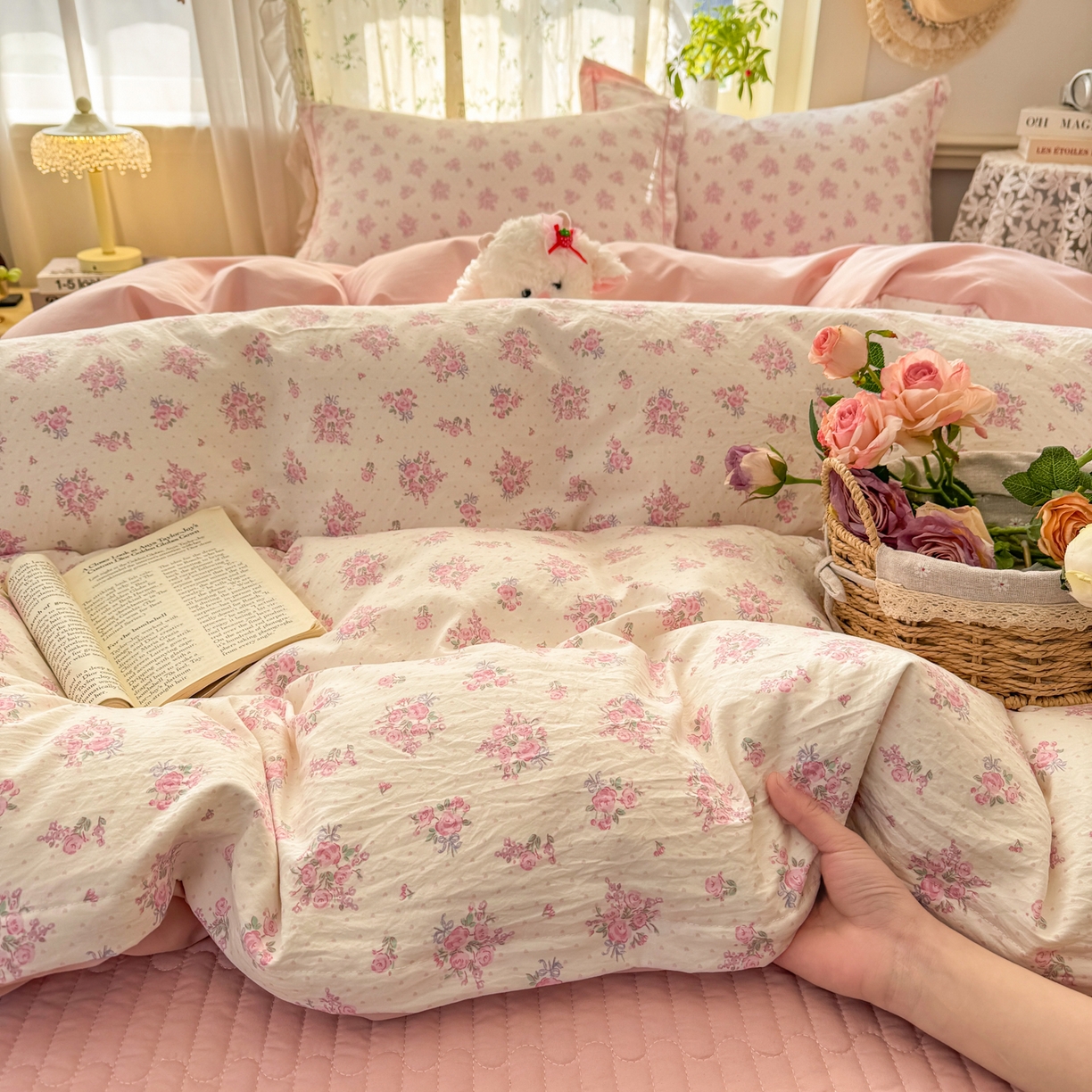 91家纺网 家纺一手货源 找家纺 富之航家纺 2026新款小清新床盖四件套 花颜