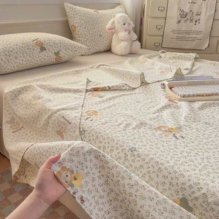 91家纺网 家纺一手货源 找家纺 爱彼家纺 2026新款细沙卡通原棉老粗布床单凉席床单三件套-新升级细沙 花田小狮