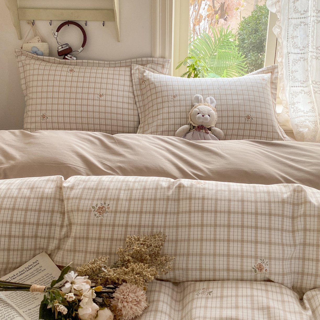 91家纺网 家纺一手货源 找家纺 富之航家纺 2026新款小清新床盖四件套 浪漫主义