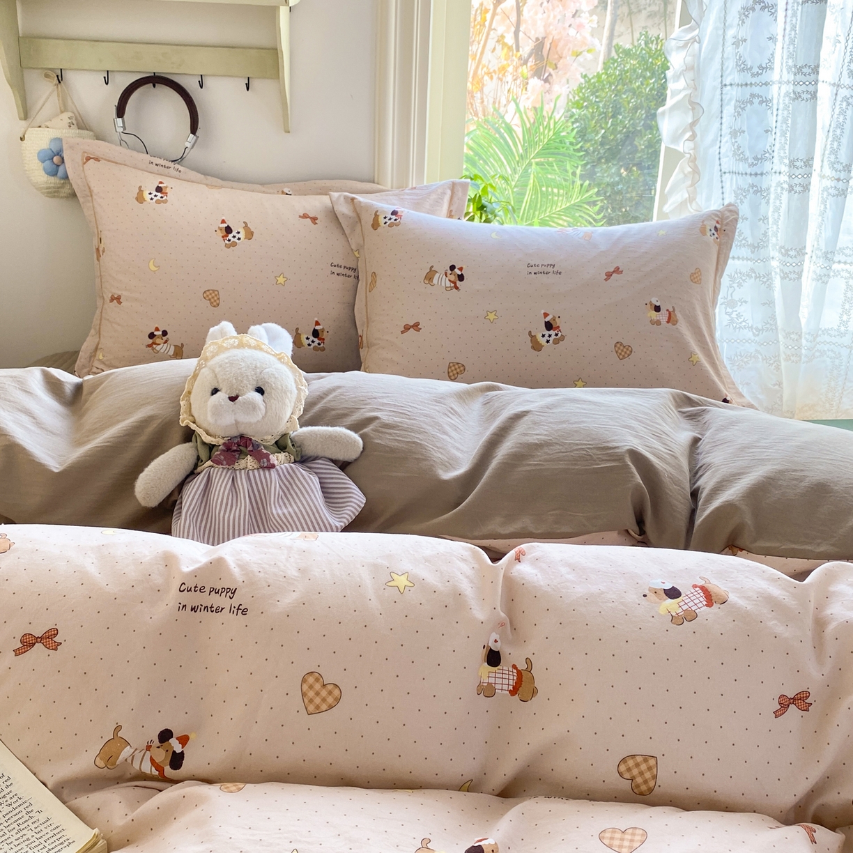 91家纺网 家纺一手货源 找家纺 富之航家纺 2026新款小清新床盖四件套 曲哆腊肠