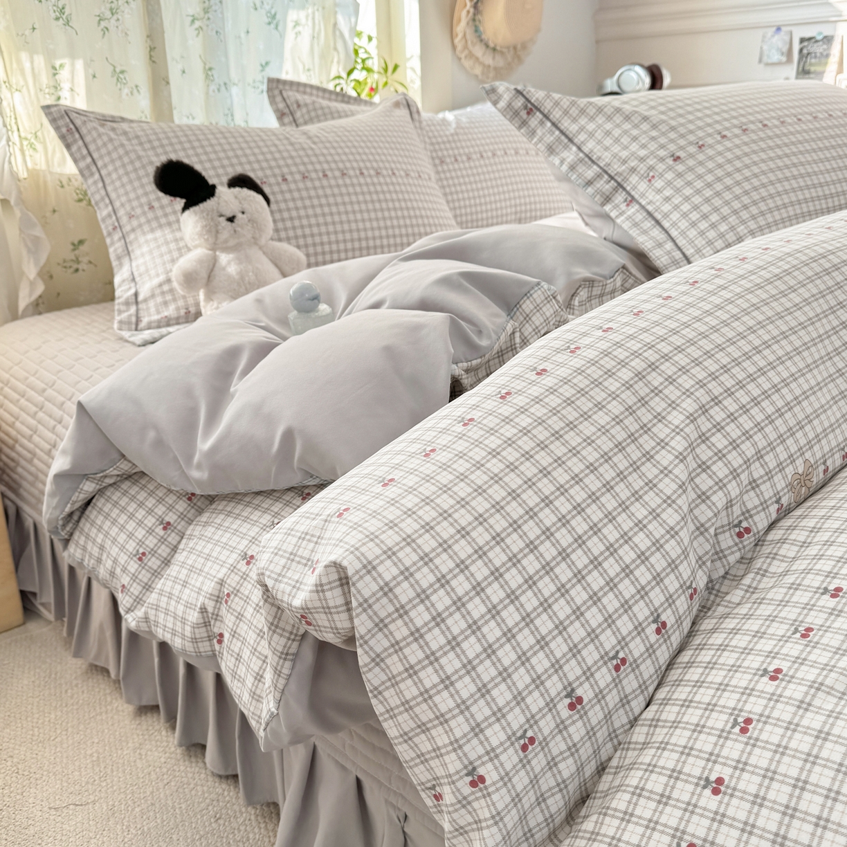 91家纺网 家纺一手货源 找家纺 富之航家纺 2026新款小清新床盖四件套 樱桃格格