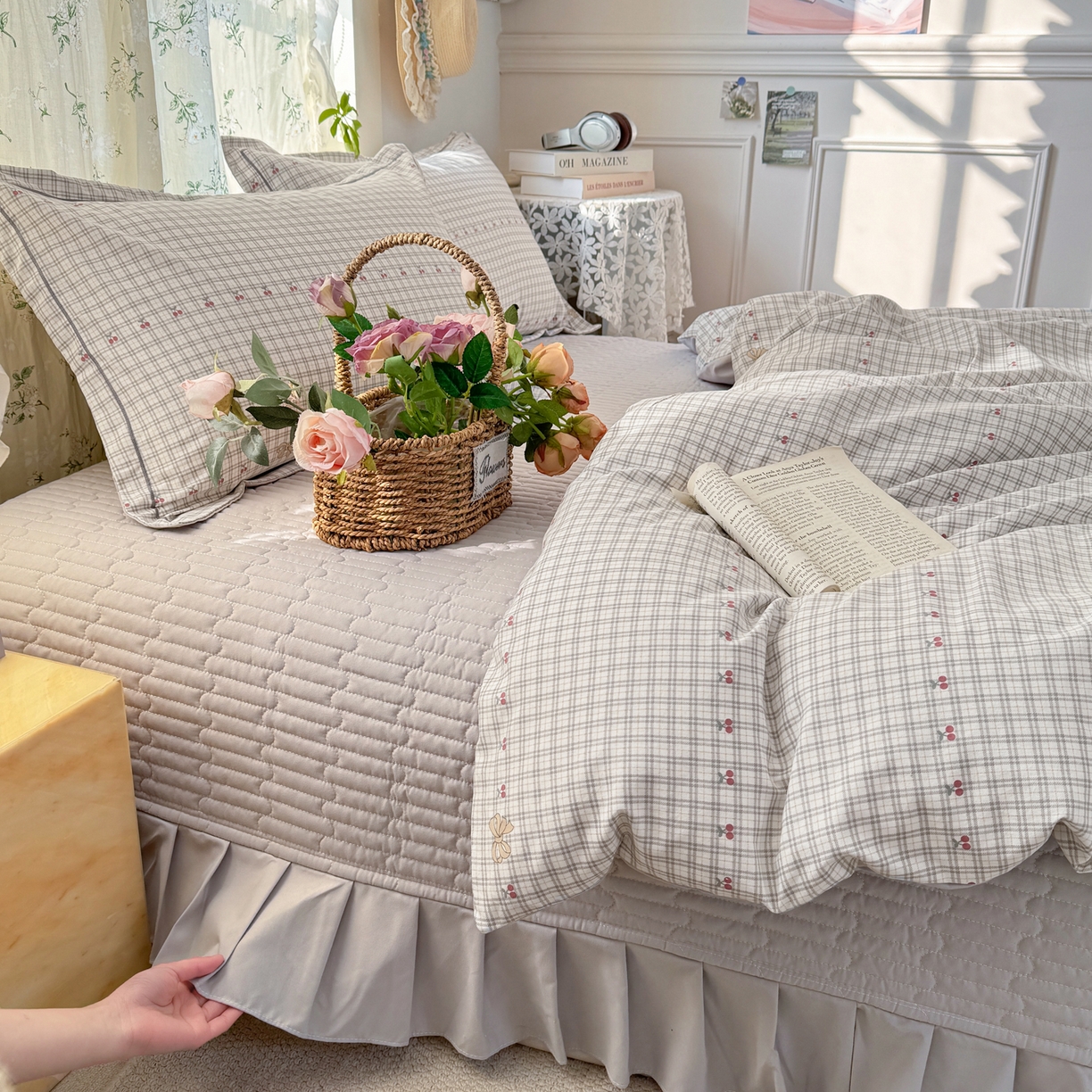 91家纺网 家纺一手货源 找家纺 富之航家纺 2026新款小清新床盖四件套 樱桃格格