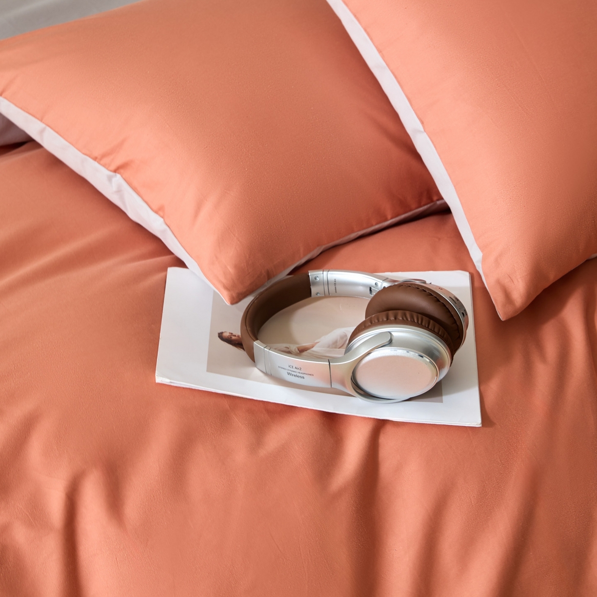 91家纺网 家纺一手货源 找家纺 泽西家纺+V17798841158发大图 2026新款全棉13376双拼纯色简约纯棉枕套枕套单件单枕套 西柚橙+银灰