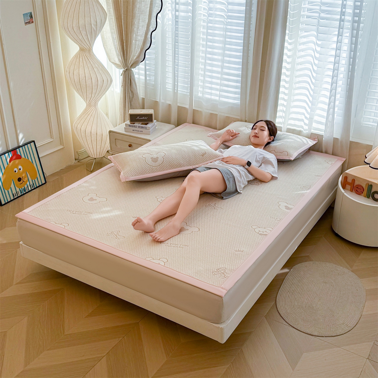 91家纺网 家纺一手货源 找家纺 恒爱家纺 2026新款A类凉感冰豆豆凉席系列三件套 轻松熊-粉