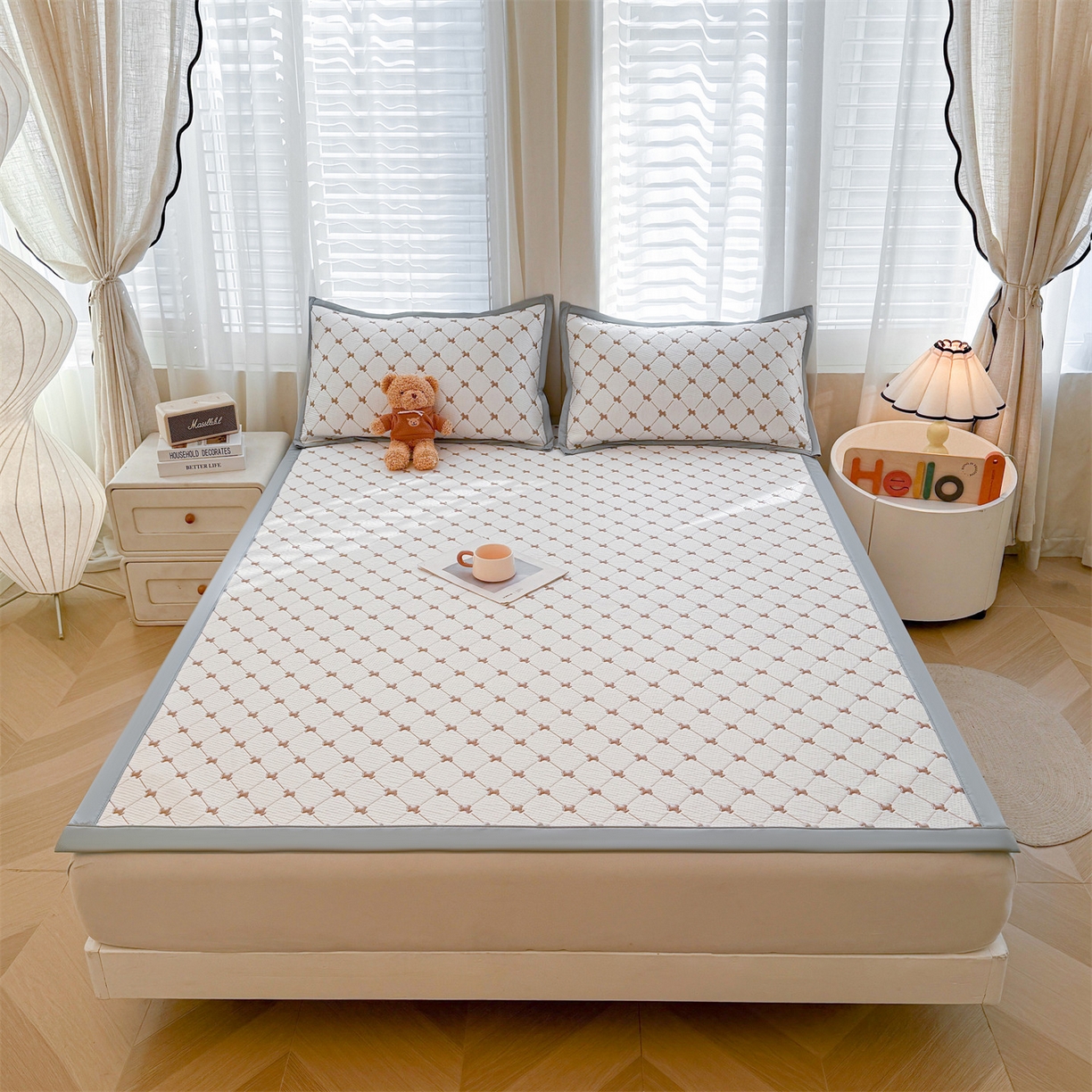 91家纺网 家纺一手货源 找家纺 恒爱家纺 2026新款A类凉感冰豆豆凉席系列三件套 一马当先-咖