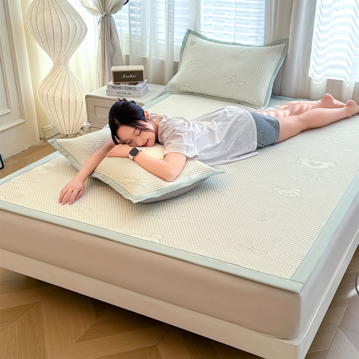 91家纺网 家纺一手货源 找家纺 恒爱家纺 2026新款A类凉感冰豆豆凉席系列三件套 轻松熊-绿