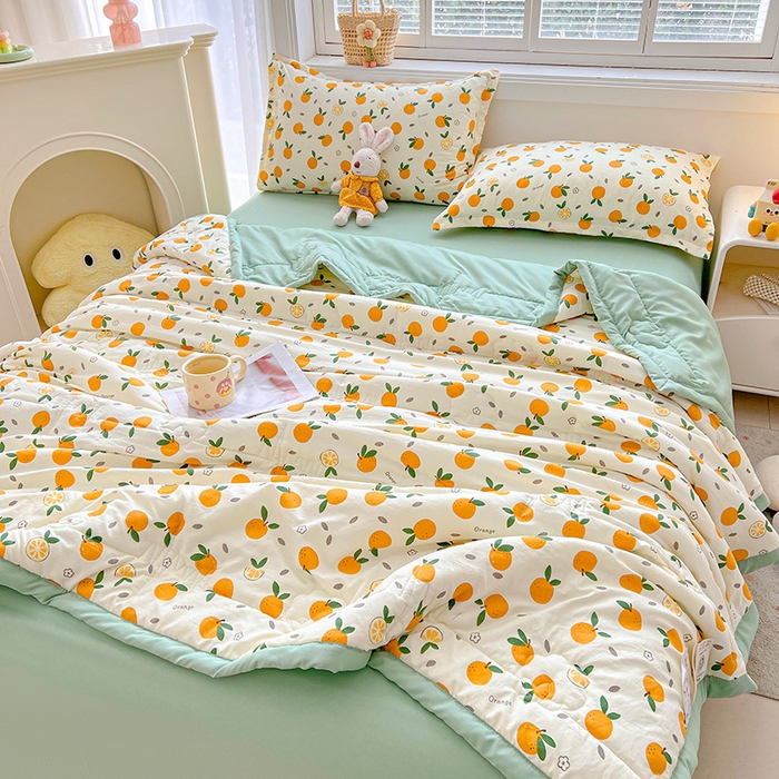 91家纺网 家纺一手货源 找家纺 2026新款A类新疆棉花夏凉被加宽包边水洗棉卡通印花吸湿透气棉花夏被空调被 凌香 桔子