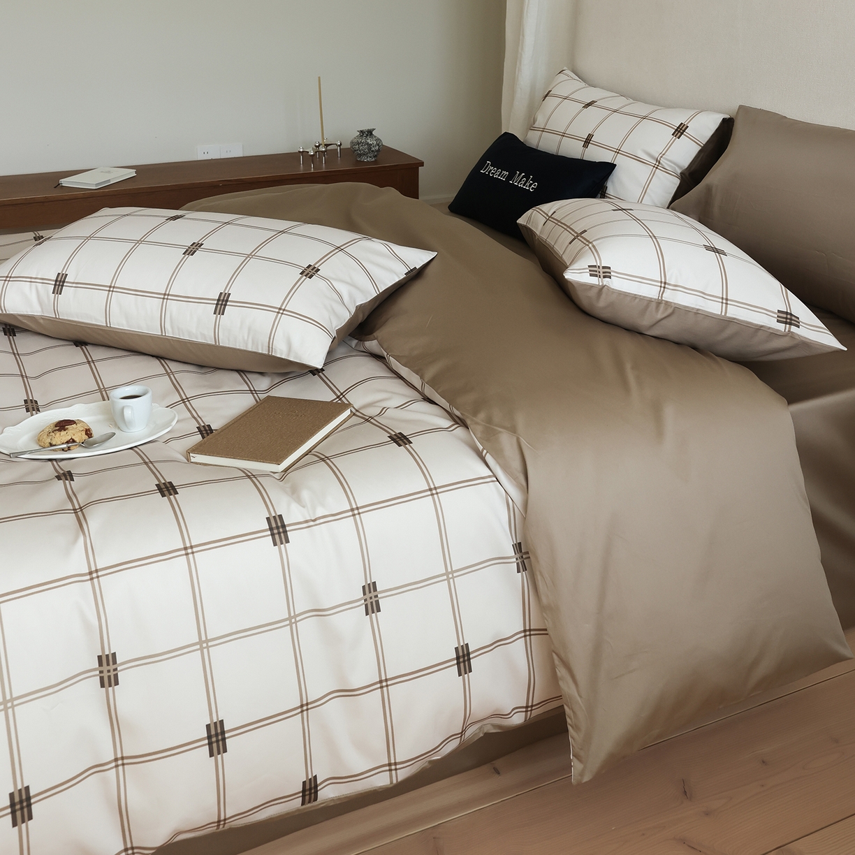 91家纺网 家纺一手货源 找家纺 （总）ONE TWO ONE 121 【提供买家秀】【会员-20】【控价商品】【专版花型】2026新款100s长绒棉纯棉全棉床上用品数码印花四件套