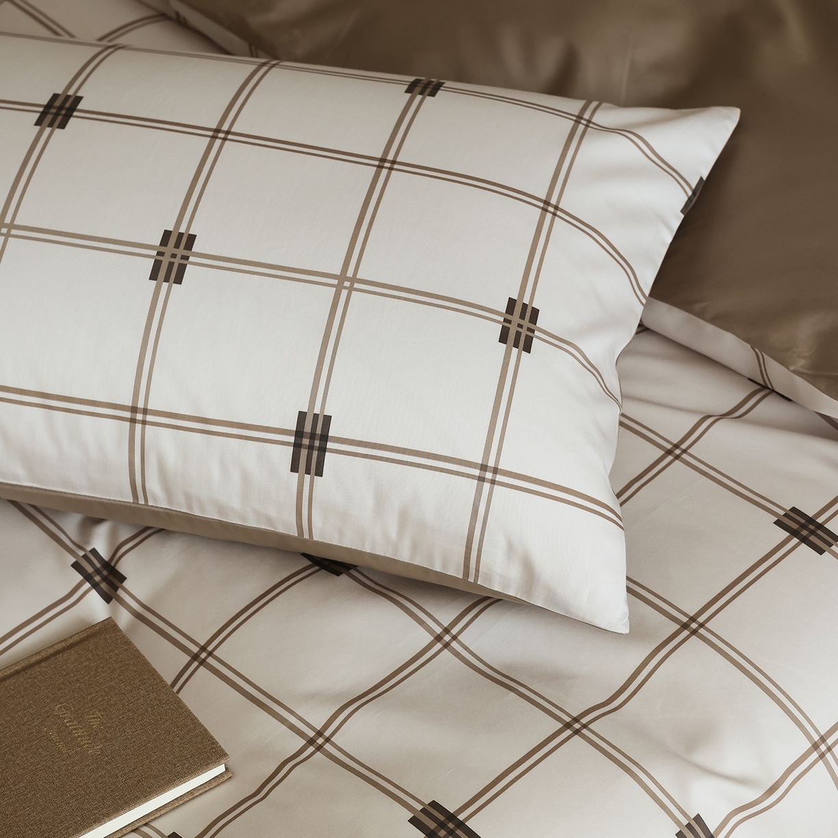 91家纺网 家纺一手货源 找家纺 （总）ONE TWO ONE 121 【提供买家秀】【会员-20】【控价商品】【专版花型】2026新款100s长绒棉纯棉全棉床上用品数码印花四件套