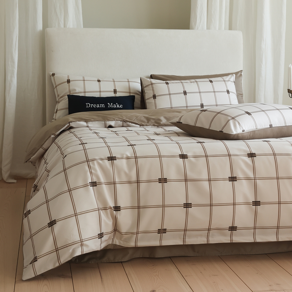 91家纺网 家纺一手货源 找家纺 ONE TWO ONE 121 【提供买家秀】【会员-20】【控价商品】【专版花型】2026新款100s长绒棉纯棉全棉床上用品数码印花四件套 罗曼格纹-金