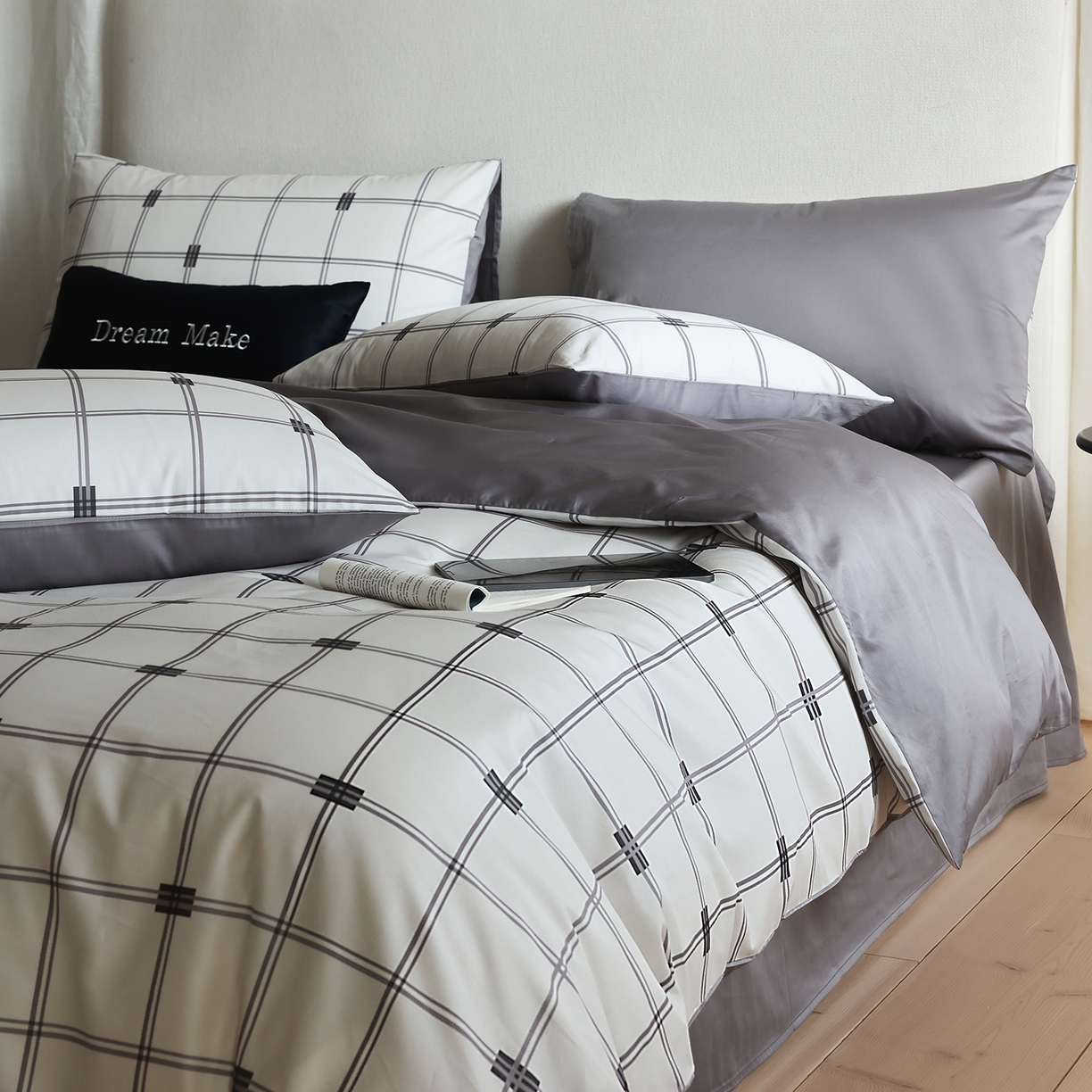 91家纺网 家纺一手货源 找家纺 ONE TWO ONE 121 【提供买家秀】【会员-20】【控价商品】【专版花型】2026新款100s长绒棉纯棉全棉床上用品数码印花四件套 罗曼格纹-灰