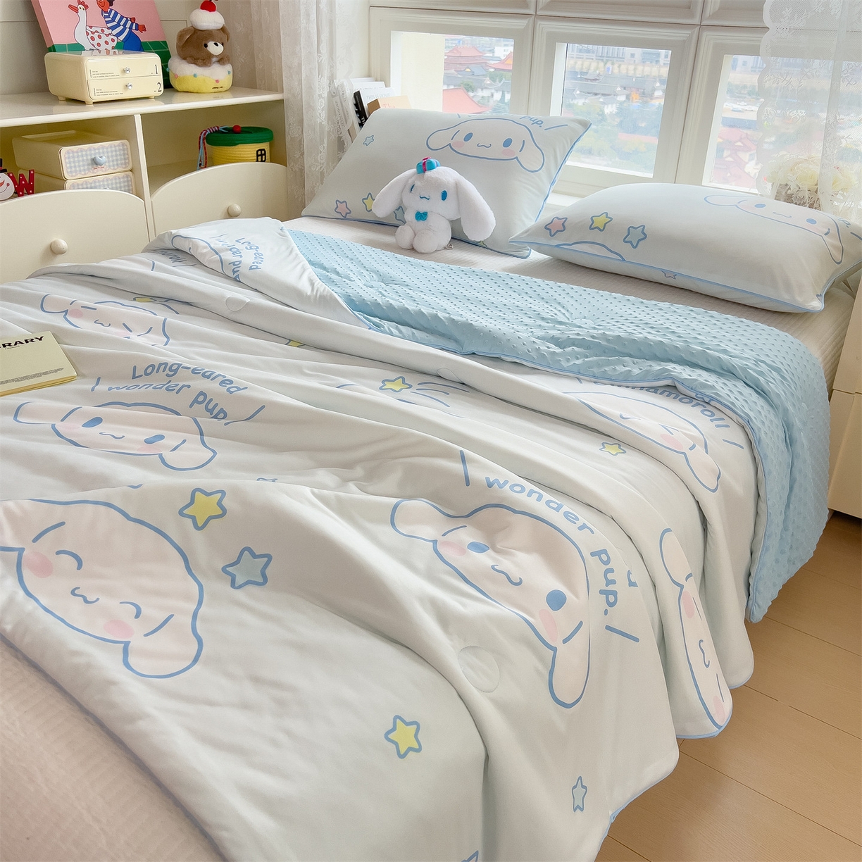 91家纺网 家纺一手货源 找家纺 兄弟坊 2026新款A类正版授权卡通针织棉凉感豆豆夏被 夏凉被 呆萌玉桂狗