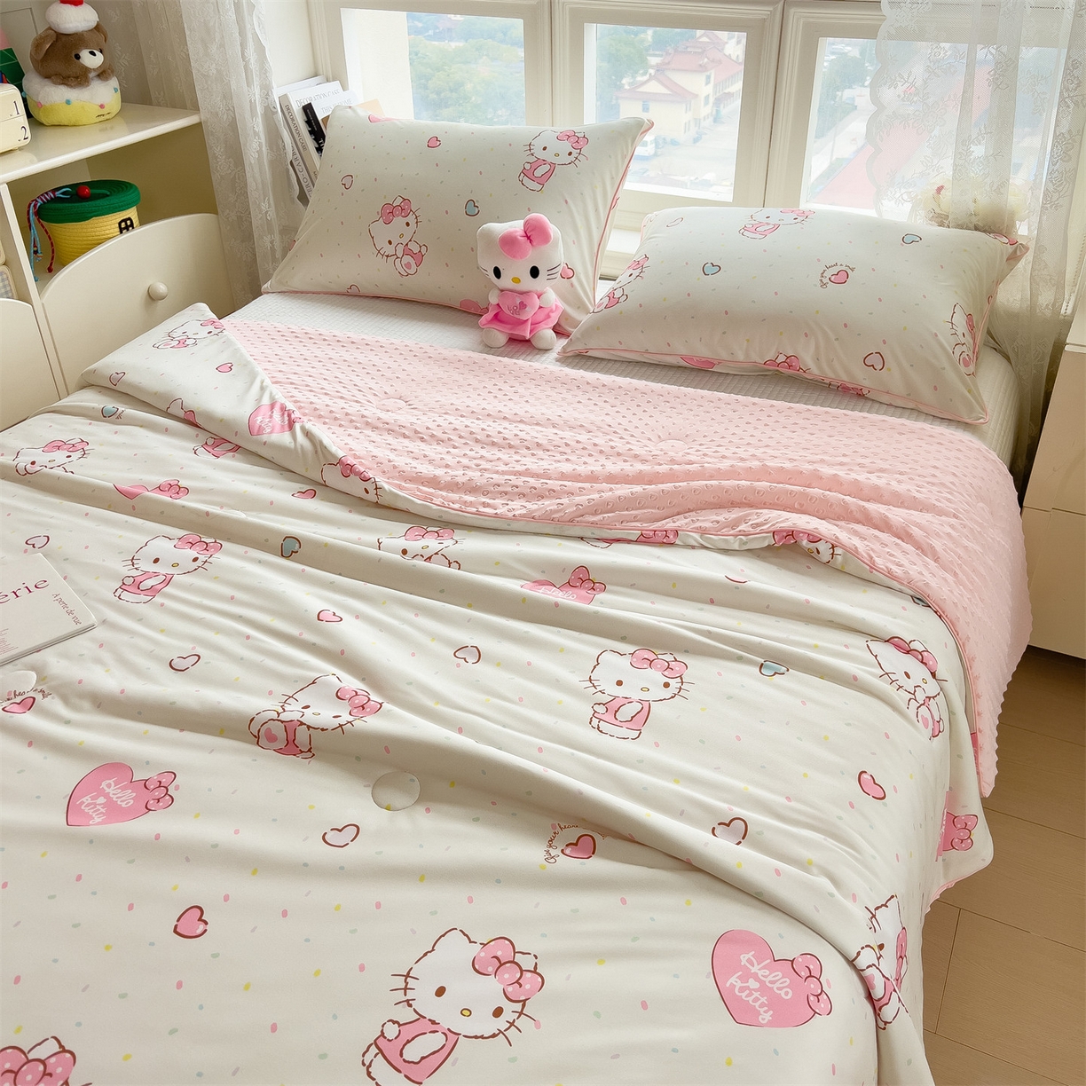 91家纺网 家纺一手货源 找家纺 兄弟坊 2026新款A类正版授权卡通针织棉凉感豆豆夏被 夏凉被 乖乖凯蒂