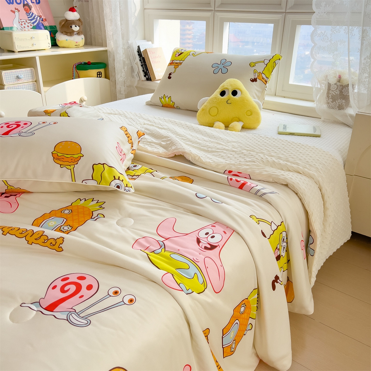 91家纺网 家纺一手货源 找家纺 兄弟坊 2026新款A类正版授权卡通针织棉凉感豆豆夏被 夏凉被 海绵宝宝