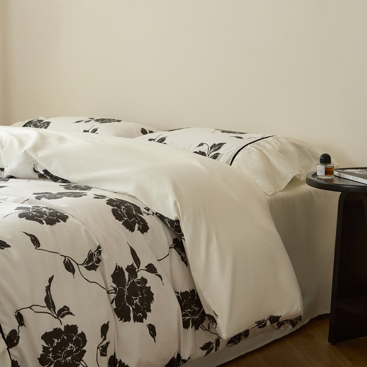 91家纺网 家纺一手货源 找家纺 （总）ONE TWO ONE 121 【会员-20】 【控价商品】【提供买家秀】2026新款韩版花边公主风100s长绒棉全棉床上用品四件套拼接款款-晨光熹微