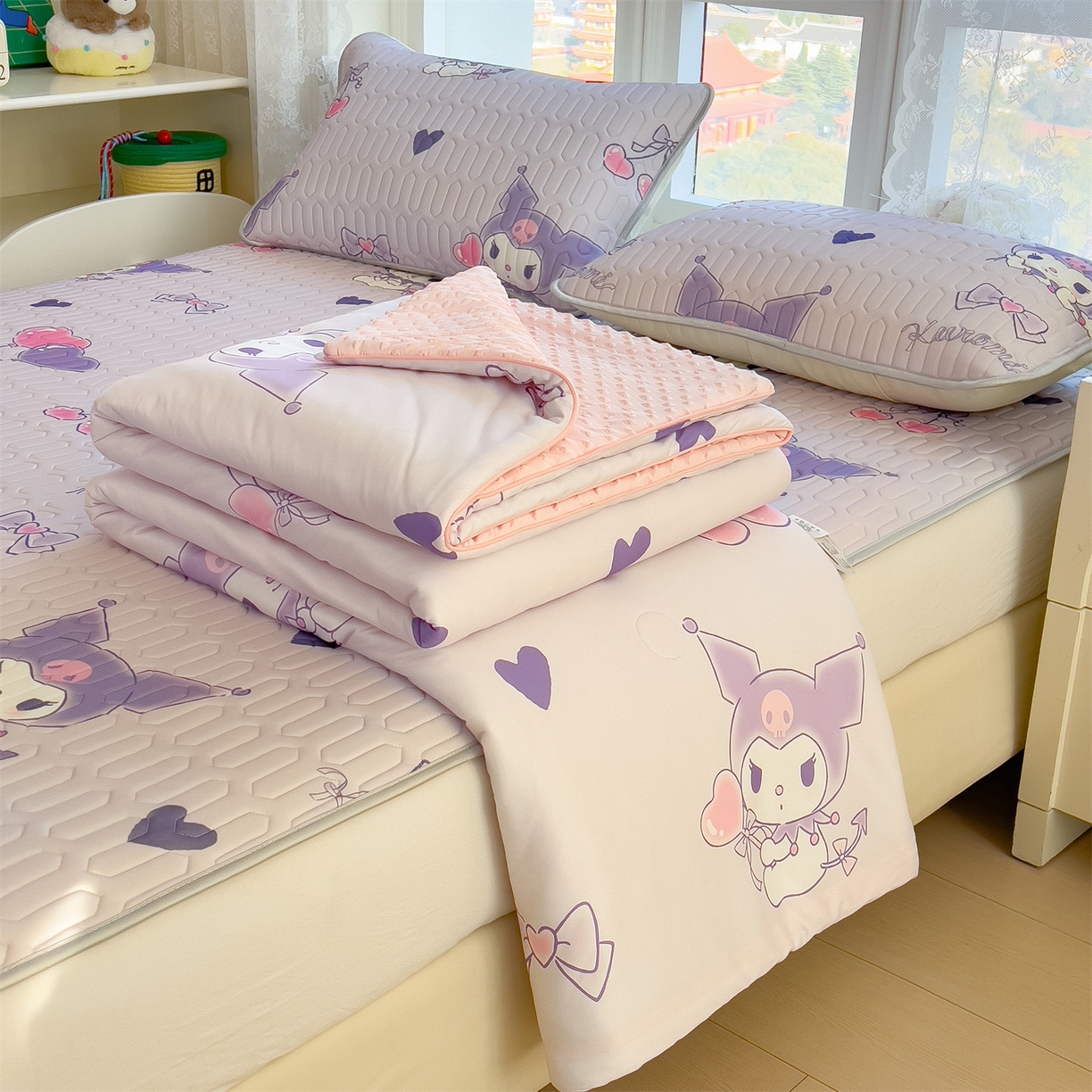 91家纺网 家纺一手货源 找家纺 兄弟坊 2026新款A类正版授权卡通针织棉凉感豆豆夏被 夏凉被 甜心库洛米