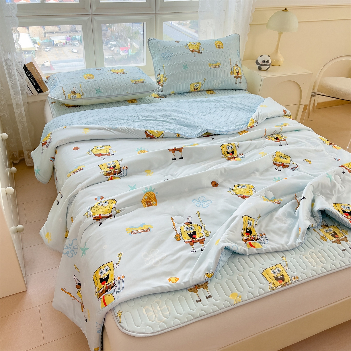 91家纺网 家纺一手货源 找家纺 兄弟坊 2026新款A类正版授权卡通针织棉凉感豆豆夏被 夏凉被 海绵世界