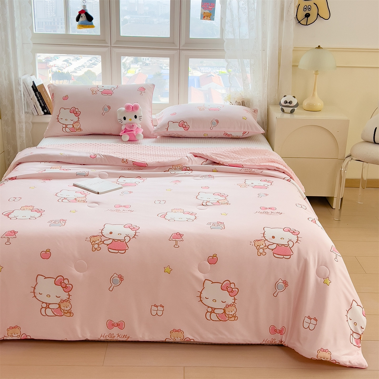 91家纺网 家纺一手货源 找家纺 兄弟坊 2026新款A类正版授权卡通针织棉凉感豆豆夏被 夏凉被 凯蒂小猫