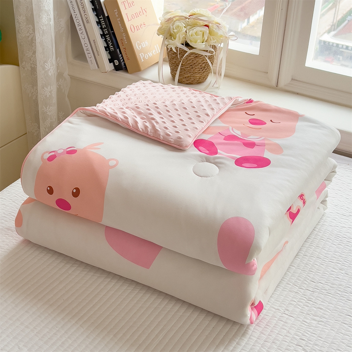 91家纺网 家纺一手货源 找家纺 兄弟坊 2026新款A类正版授权卡通针织棉凉感豆豆夏被 夏凉被 露比