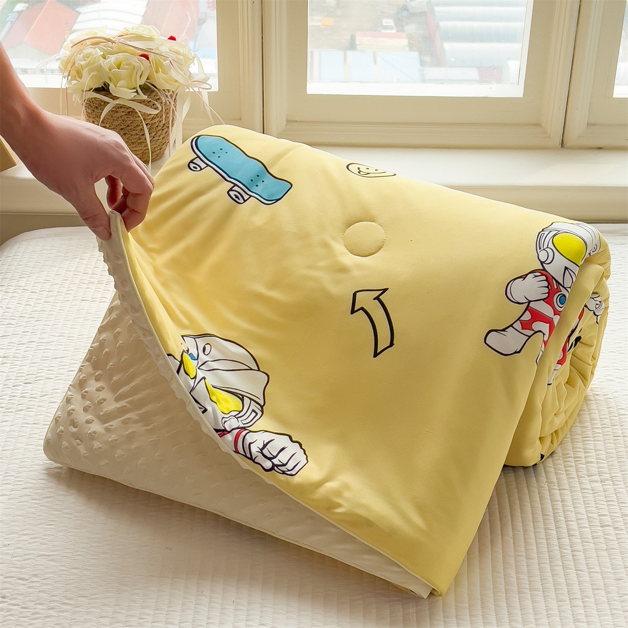 91家纺网 家纺一手货源 找家纺 兄弟坊 2026新款A类正版授权卡通针织棉凉感豆豆夏被 夏凉被 阳光奥特