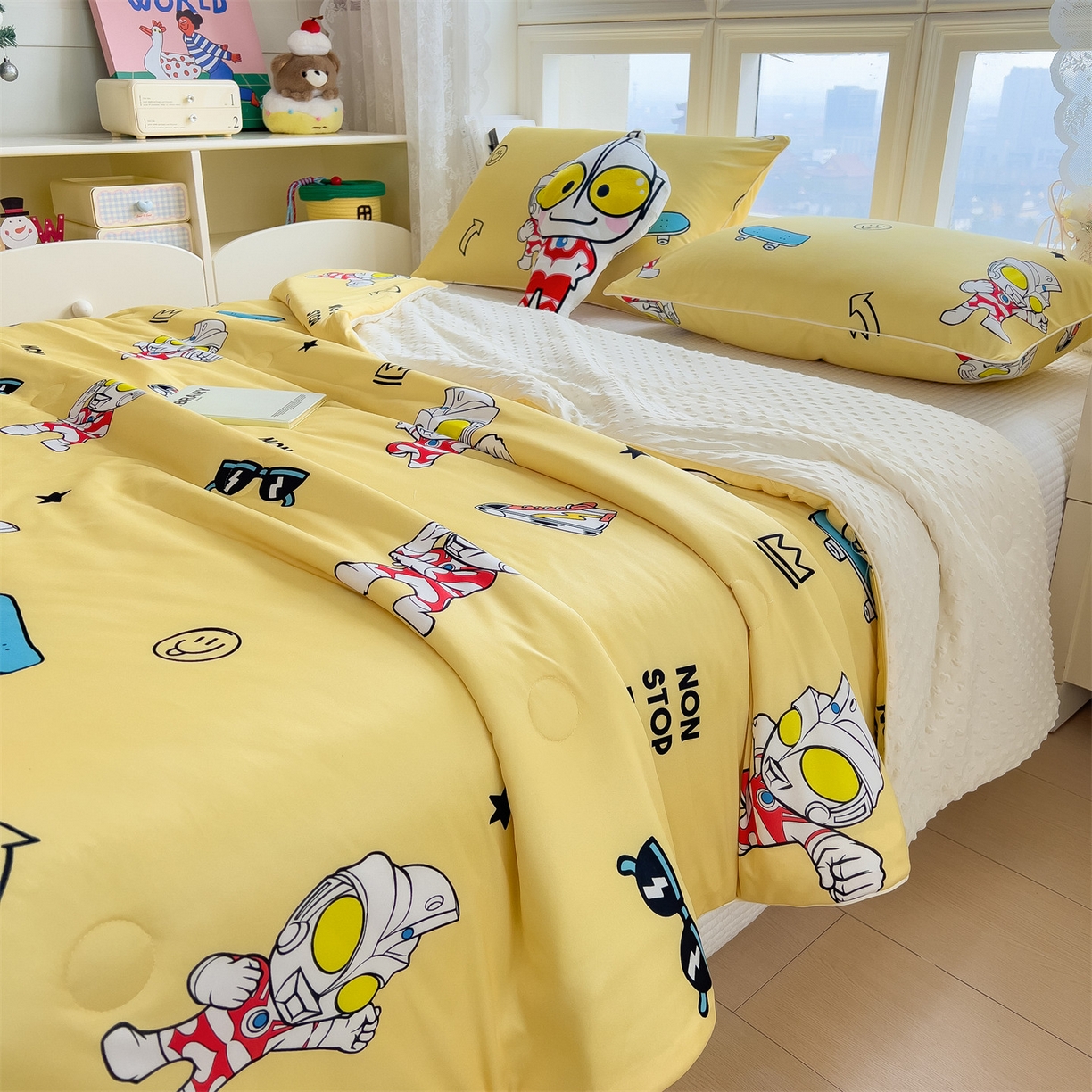 91家纺网 家纺一手货源 找家纺 兄弟坊 2026新款A类正版授权卡通针织棉凉感豆豆夏被 夏凉被 阳光奥特