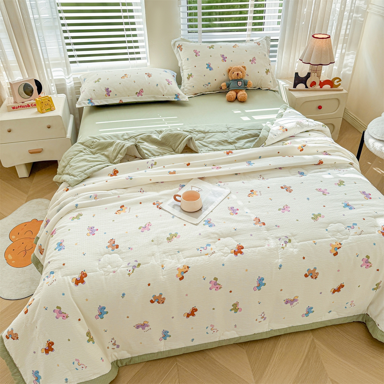 91家纺网 家纺一手货源 找家纺 （总）西域种棉人·千百笠 2026新款A类新疆棉花夏凉被加宽包边水洗棉卡通印花吸湿透气棉花夏被空调被