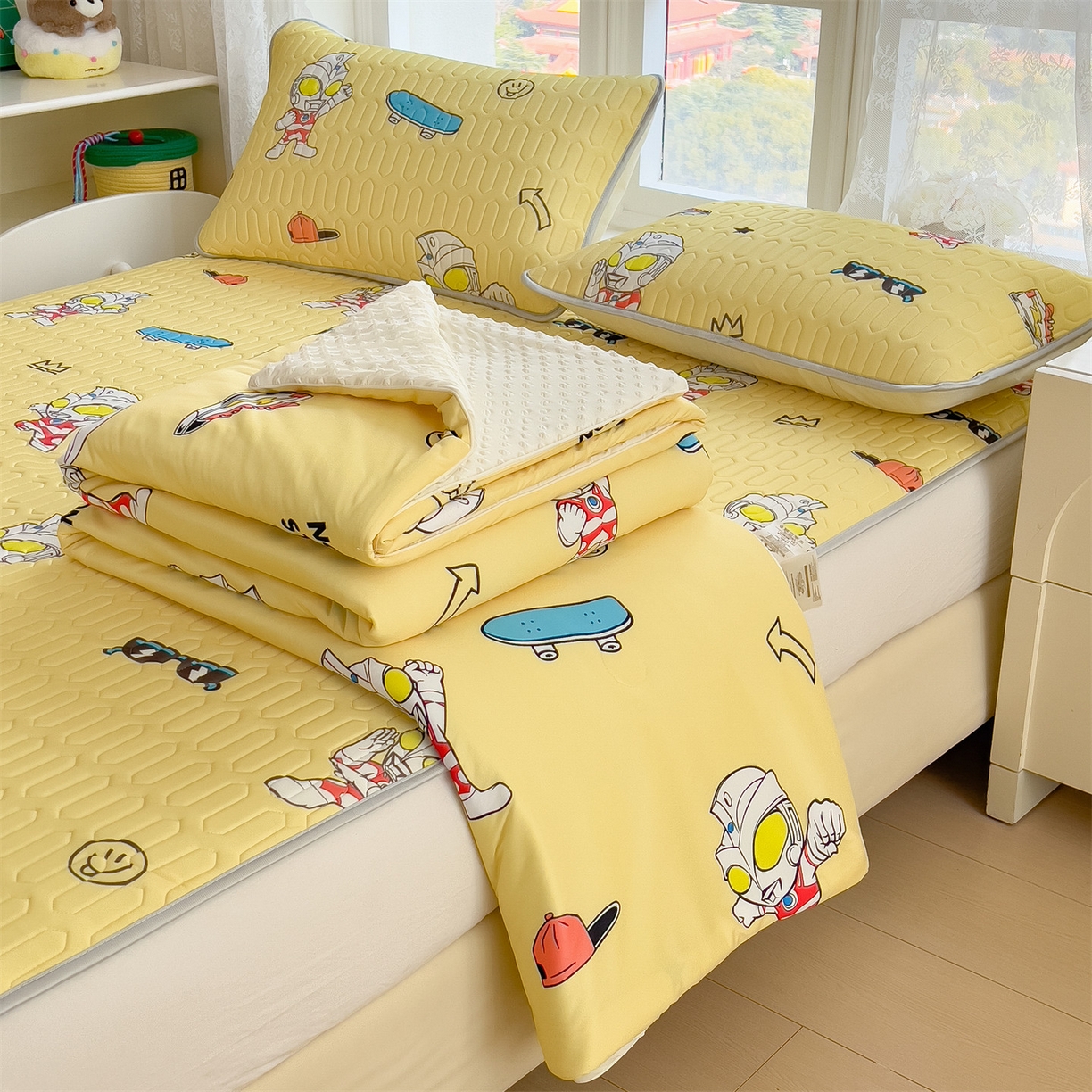 91家纺网 家纺一手货源 找家纺 兄弟坊 2026新款A类正版授权卡通乳胶凉席夏被四件套 阳光奥特