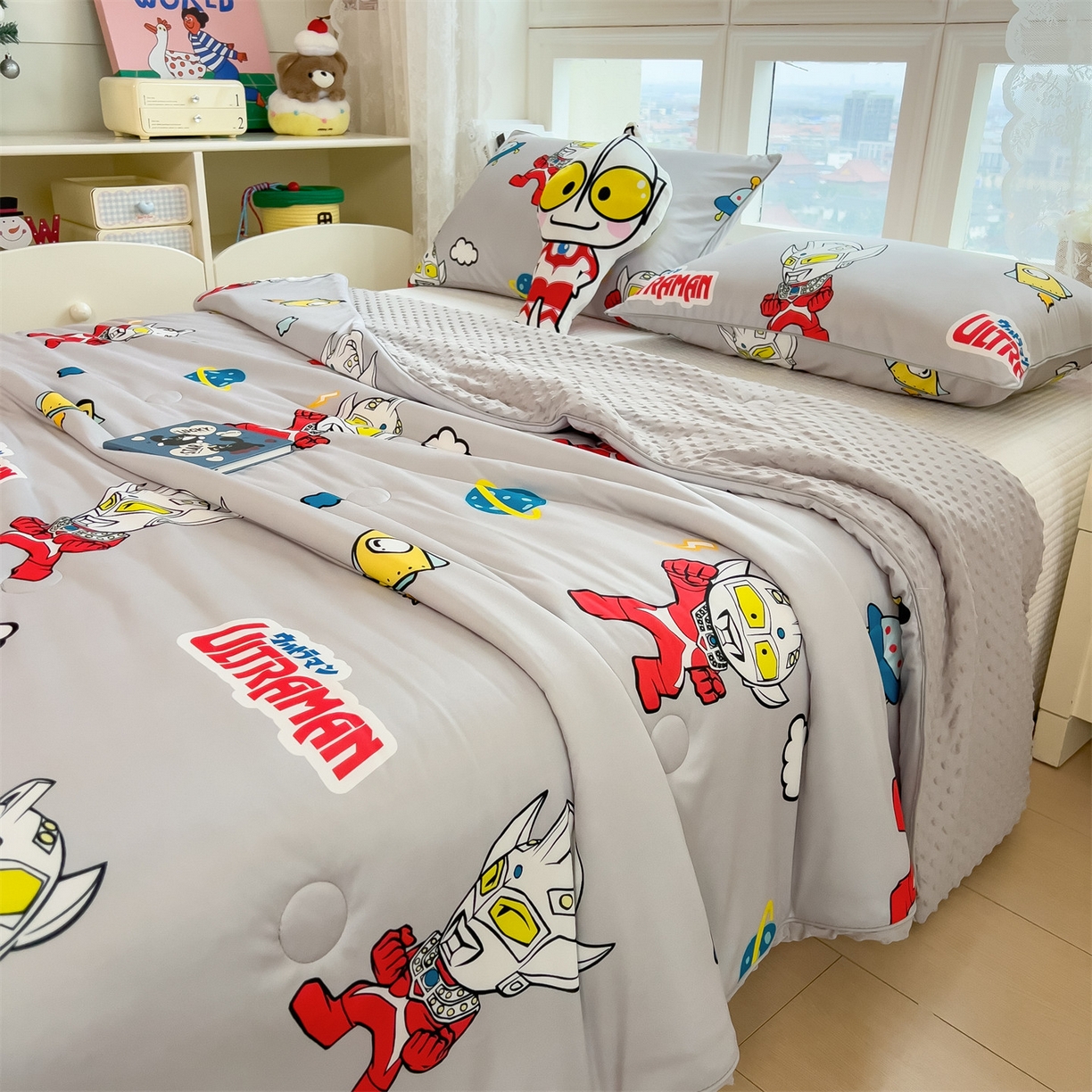 91家纺网 家纺一手货源 找家纺 兄弟坊 2026新款A类正版授权卡通乳胶凉席夏被四件套 奥特传奇灰