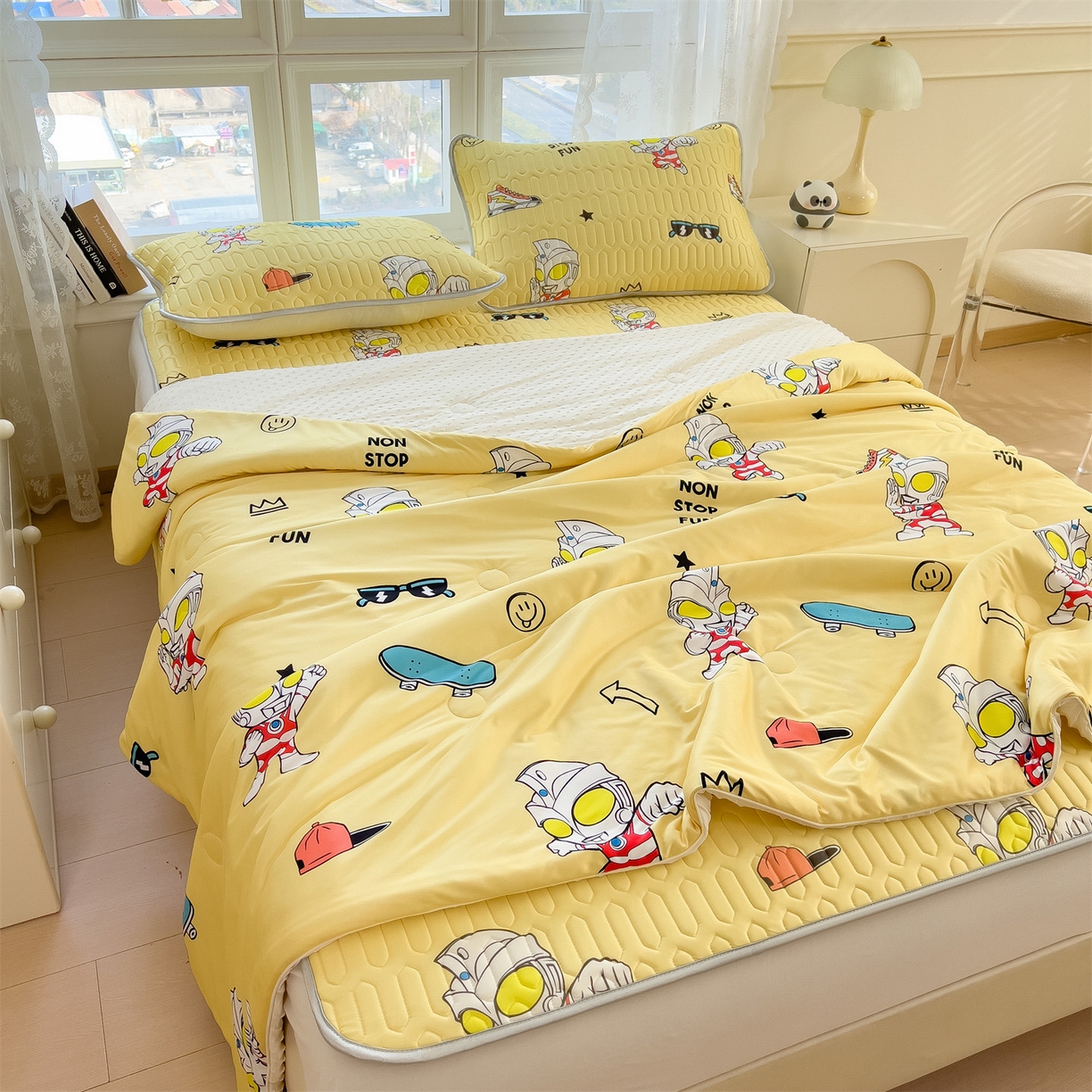 91家纺网 家纺一手货源 找家纺 兄弟坊 2026新款A类正版授权卡通乳胶凉席夏被四件套 阳光奥特